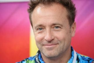 Učil svět nadávat česky a nikdo ho nezastavil. David Nykl roky nevěděl o své obří slávě v rodné zemi - Médium.cz